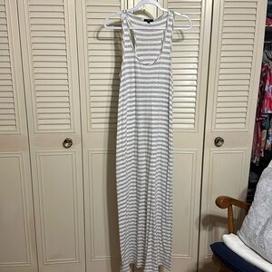 Gap Women’s tank top dress gray and white size large